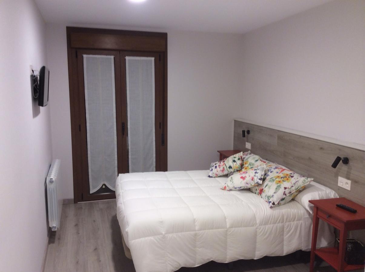 La Casa De Los Soportales มันซีญา เด ลาสมูลัส ภายนอก รูปภาพ