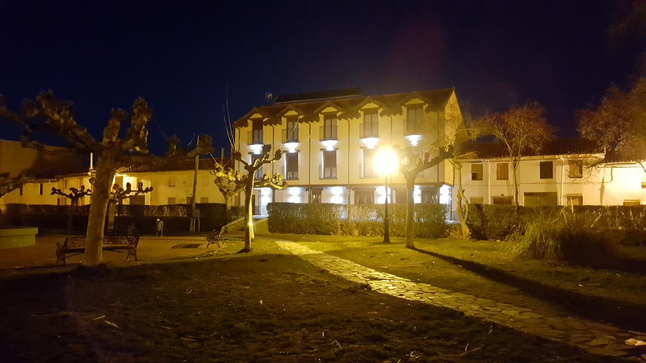 La Casa De Los Soportales มันซีญา เด ลาสมูลัส ภายนอก รูปภาพ